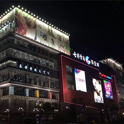 單塊面積大于等于180平米